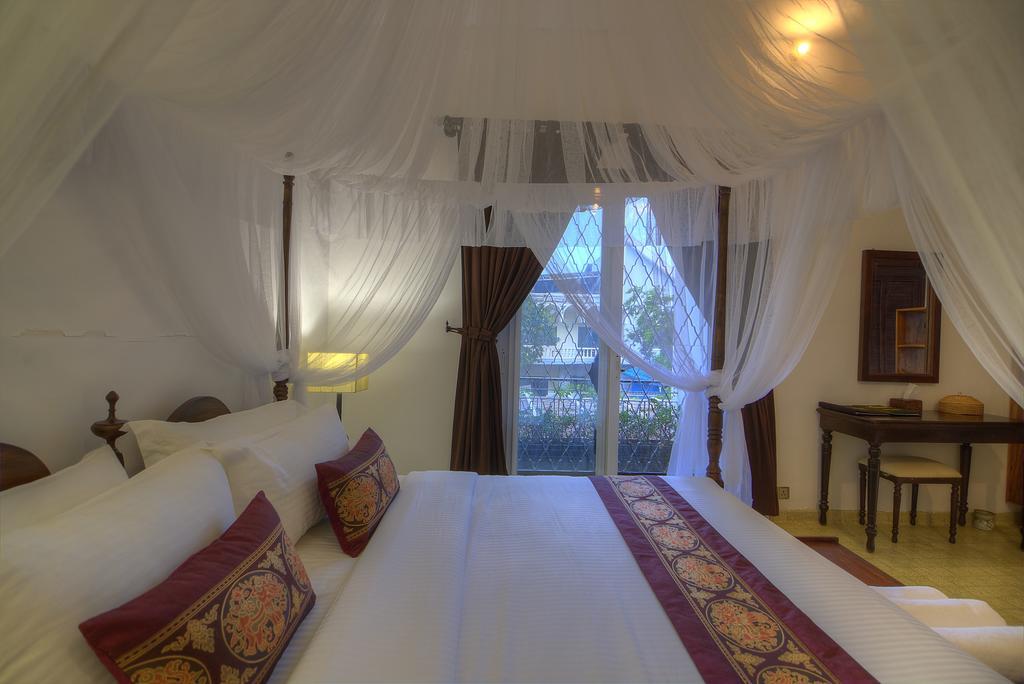 Prasats Boutique Hotel Пном Пен Екстериор снимка