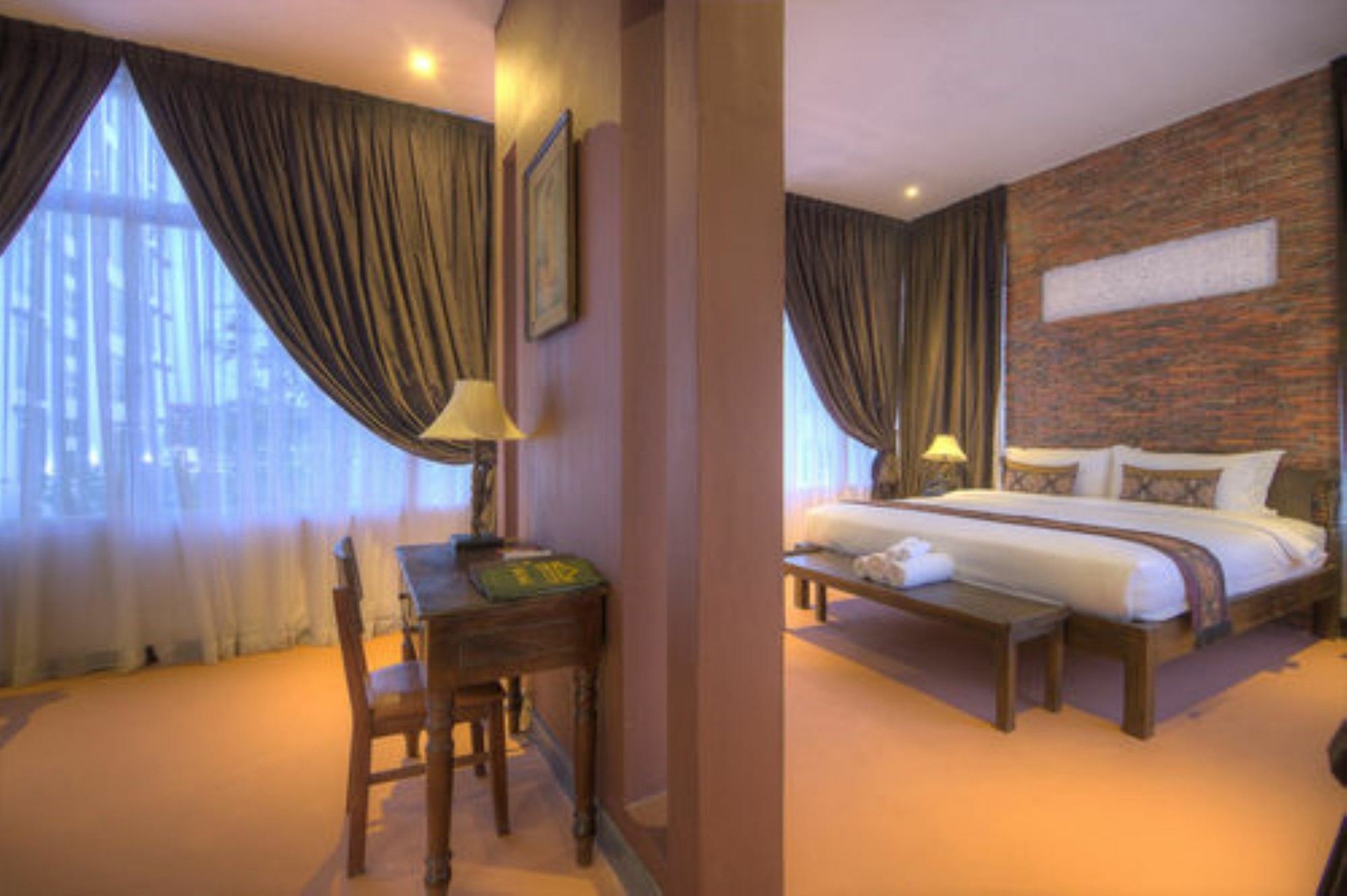 Prasats Boutique Hotel Пном Пен Екстериор снимка